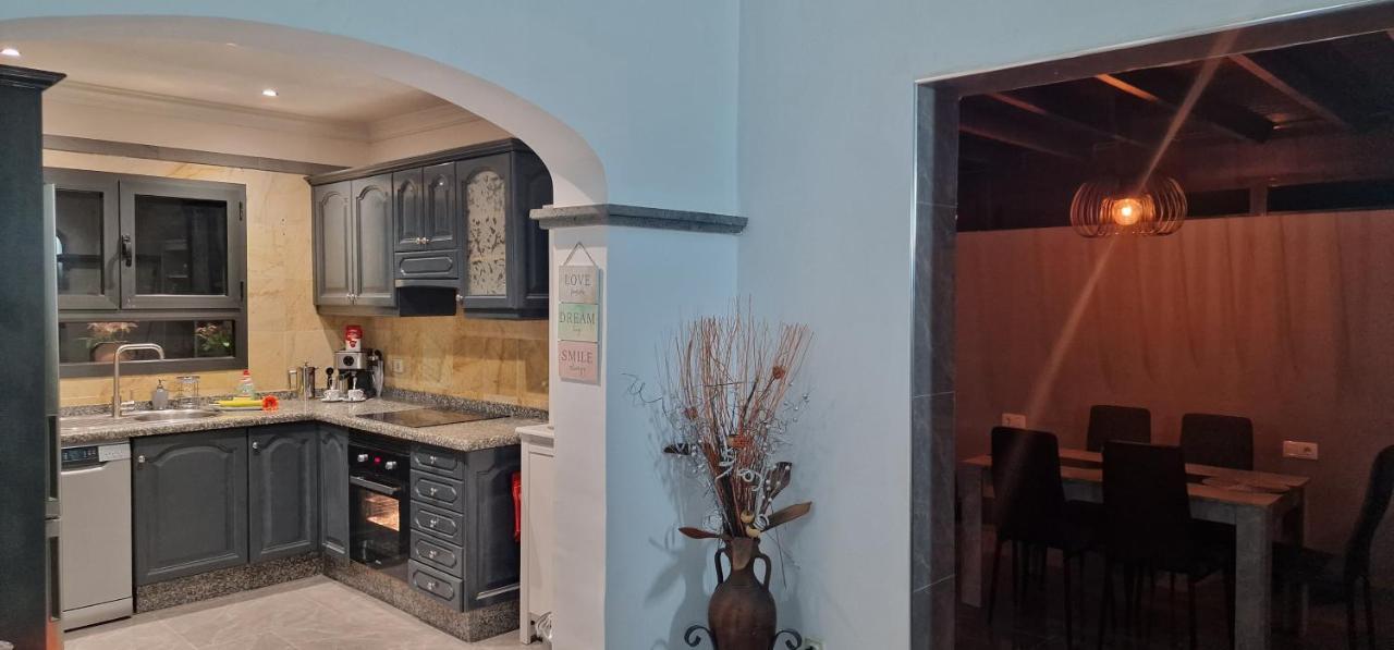 Casa De Nefertiti Villa Playa Blanca  Kültér fotó